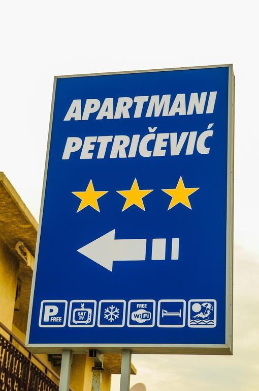 Apartments Marija Petricevic Podstrana Quarto foto