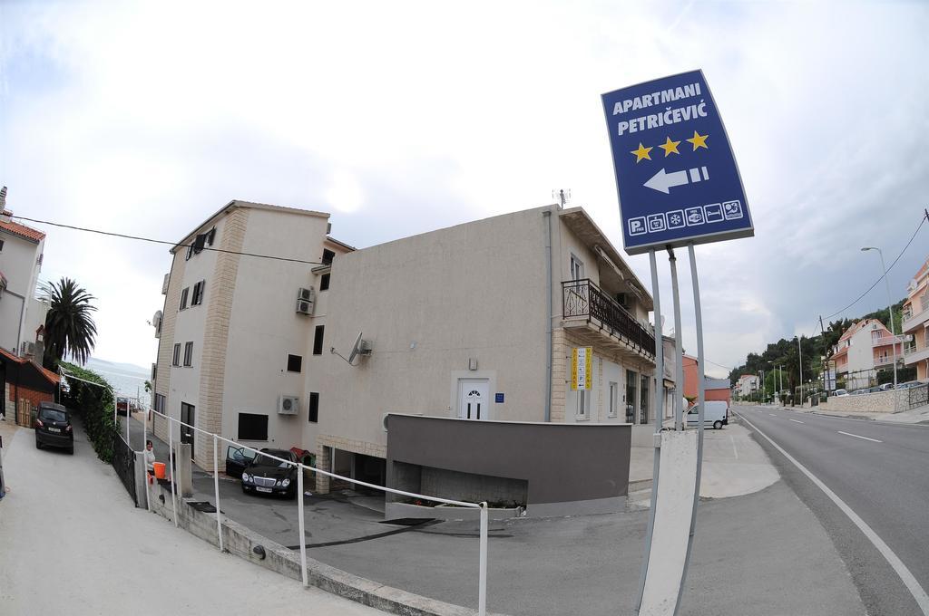 Apartments Marija Petricevic Podstrana Quarto foto